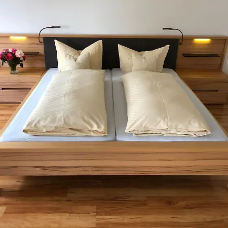 Apartament Haus Rebenblick *